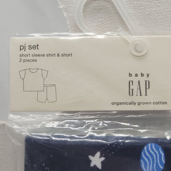 Baby Gap Cosmic 2-Piece Pajama Set Shirt & Shorts 12-18 Months Organic Cotton Na - Picture 3 of 8